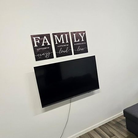 Tromsoapartment Silent Area With Nice View I Have Warm Caravan For Rent Same Place, 4 People المظهر الخارجي الصورة