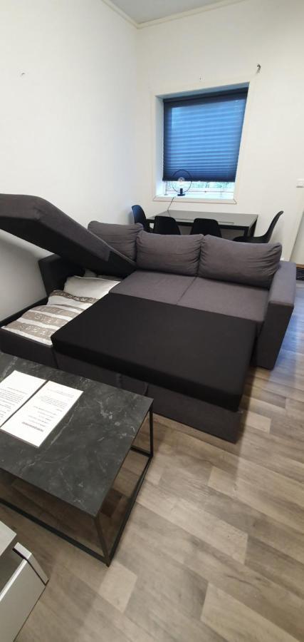Tromsoapartment Silent Area With Nice View I Have Warm Caravan For Rent Same Place, 4 People المظهر الخارجي الصورة